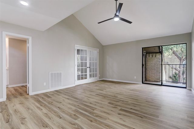 18032 Bal Harbour Drive, Nassau Bay, TX 77058