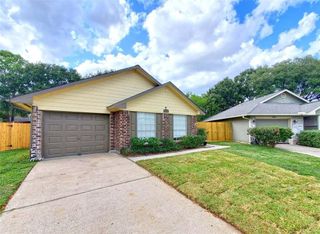 11011 Shadowfield Drive, Houston, TX 77064