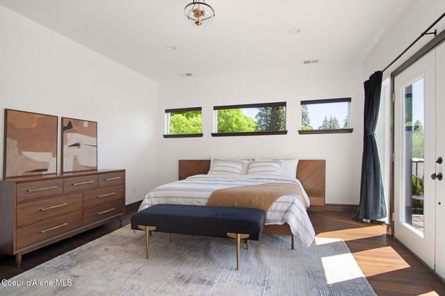 816 & 818 E Young AVE, Coeur D'alene, ID 83814