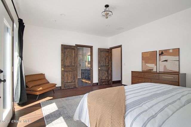 816 & 818 E Young AVE, Coeur D'alene, ID 83814