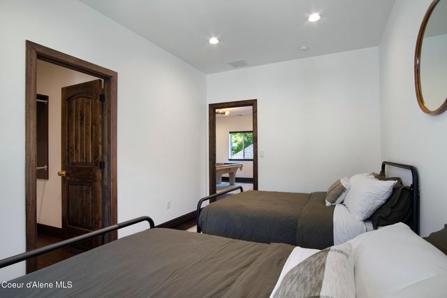 816 & 818 E Young AVE, Coeur D'alene, ID 83814
