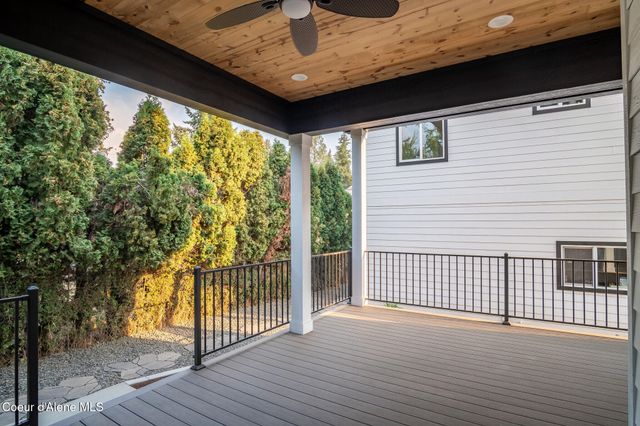 816 & 818 E Young AVE, Coeur D'alene, ID 83814