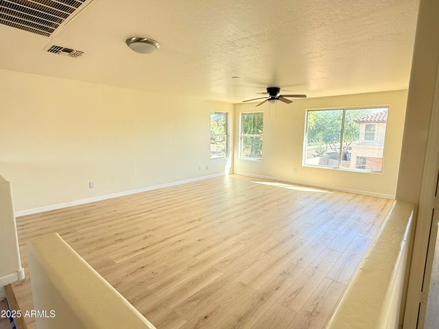 7783 N 58TH Avenue, Glendale, AZ 85301