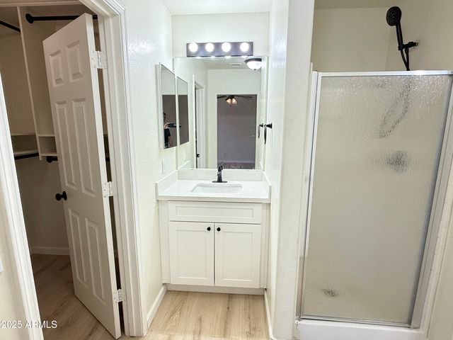 7783 N 58TH Avenue, Glendale, AZ 85301