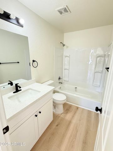 7783 N 58TH Avenue, Glendale, AZ 85301