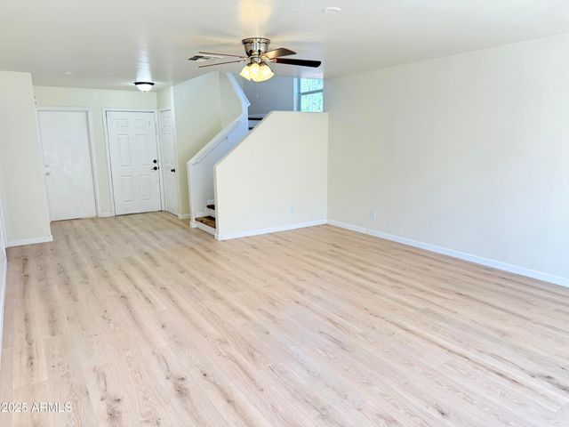 7783 N 58TH Avenue, Glendale, AZ 85301