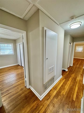 875 Karen Road, Montgomery, AL 36109