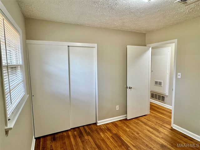 875 Karen Road, Montgomery, AL 36109