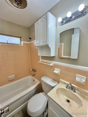 875 Karen Road, Montgomery, AL 36109