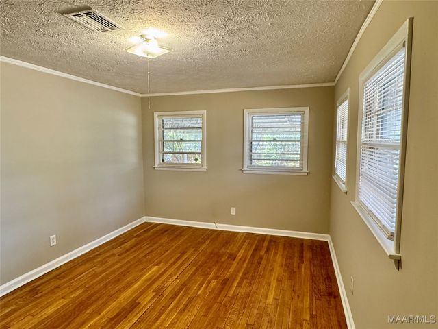 875 Karen Road, Montgomery, AL 36109