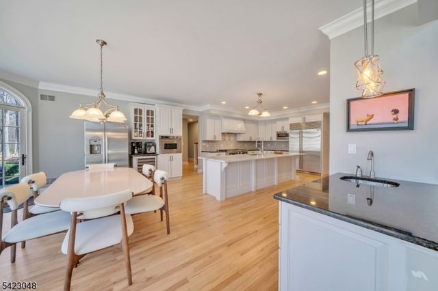 42 Calais Rd, Mendham Twp., NJ 07945
