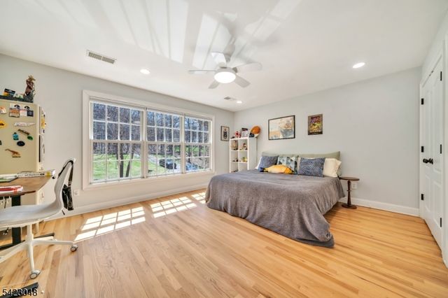 42 Calais Rd, Mendham Twp., NJ 07945