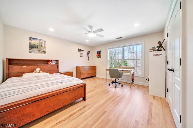 42 Calais Rd, Mendham Twp., NJ 07945