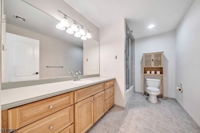 42 Calais Rd, Mendham Twp., NJ 07945