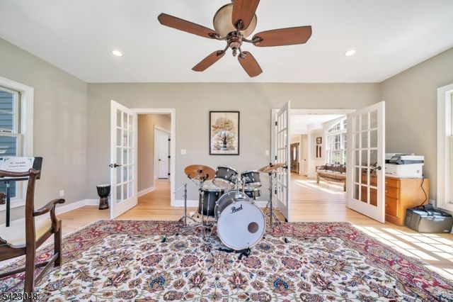 42 Calais Rd, Mendham Twp., NJ 07945