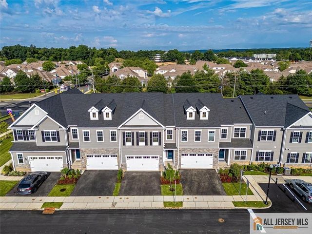 96 Bohar Lane, South Brunswick, NJ 08852
