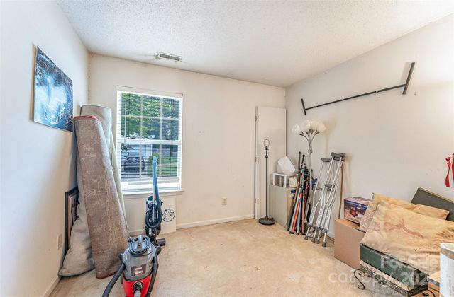 102 Daventry Place, Mooresville, NC 28117