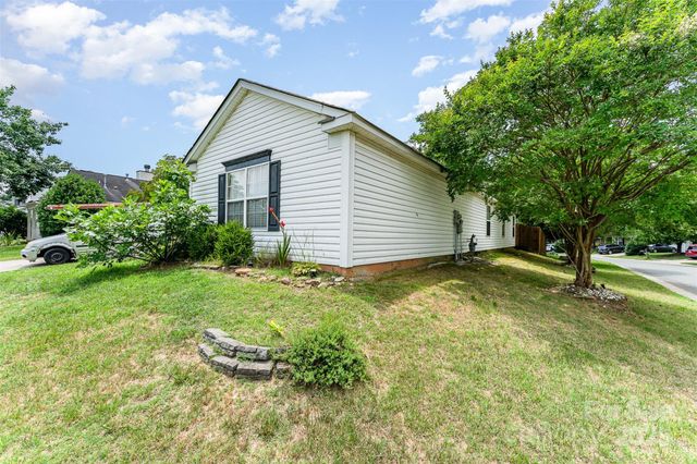 102 Daventry Place, Mooresville, NC 28117