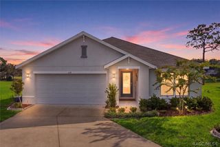 410 W Putting Green Court, Beverly Hills, FL 34465
