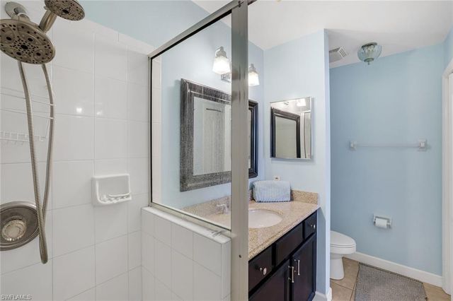 230 Newport DR 601, Naples, FL 34114