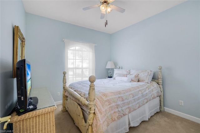 230 Newport DR 601, Naples, FL 34114