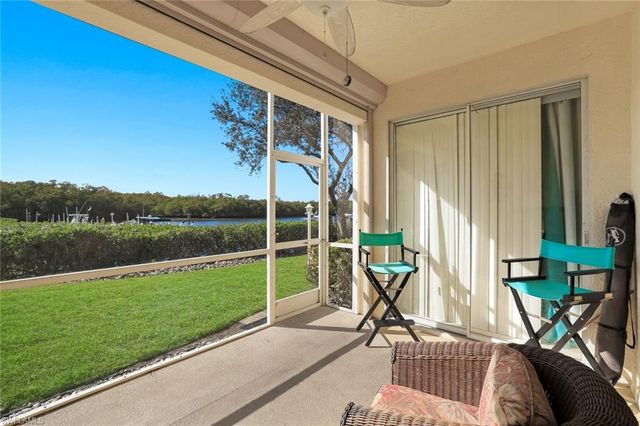 230 Newport DR 601, Naples, FL 34114