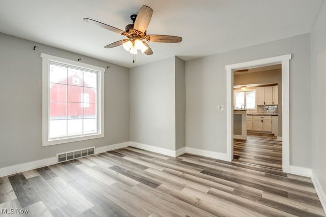 124 3rd Street SW, Strasburg, OH 44680