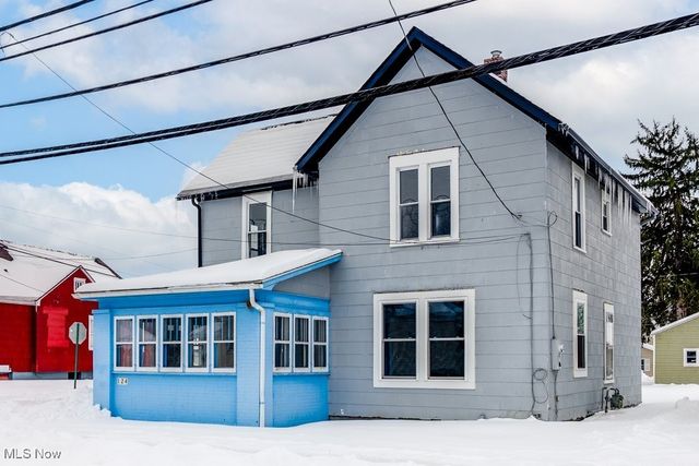 124 3rd Street SW, Strasburg, OH 44680