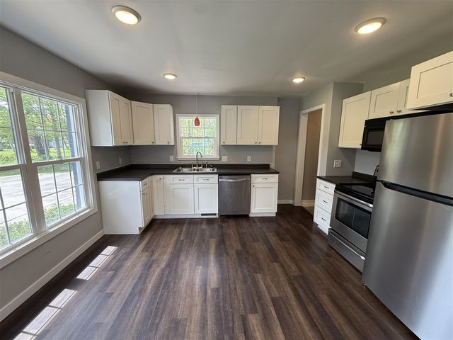 1803 Niles Buchanan Road, Niles, MI 49120