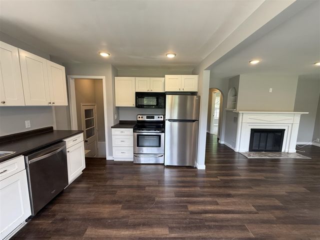 1803 Niles Buchanan Road, Niles, MI 49120