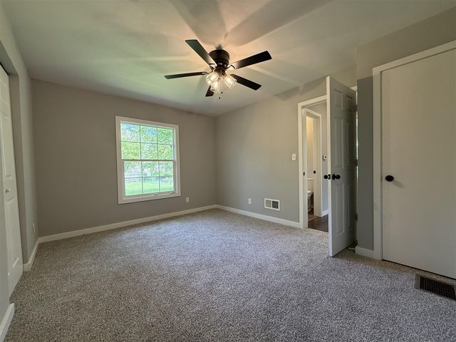 1803 Niles Buchanan Road, Niles, MI 49120