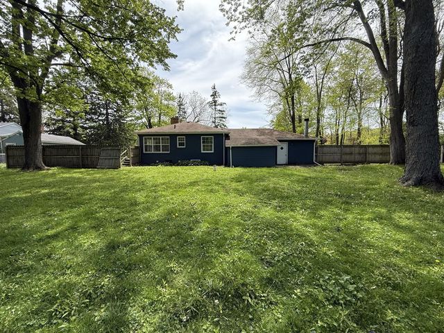 1803 Niles Buchanan Road, Niles, MI 49120