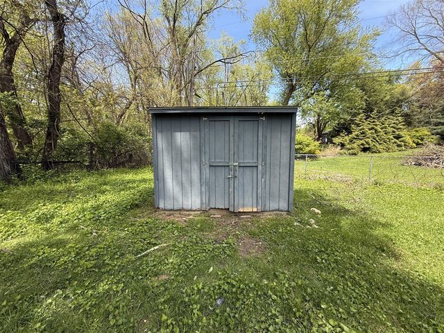 1803 Niles Buchanan Road, Niles, MI 49120