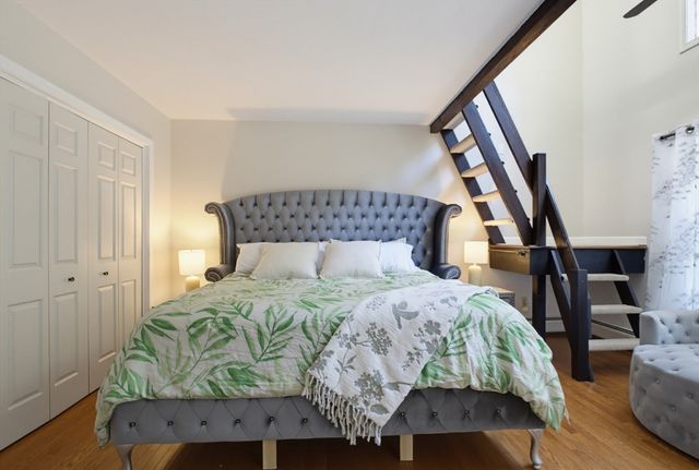 47 Old Village Rd, Sturbridge, MA 01566
