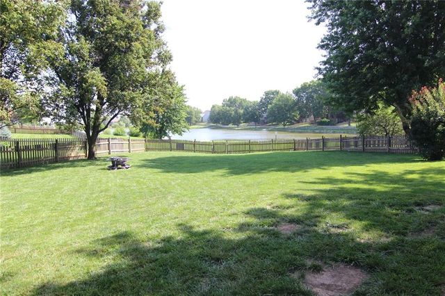 10308 NE 98th Terrace, Kansas City, MO 64157