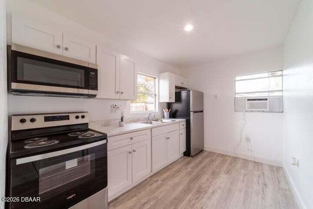 1575 Carmen Avenue, Daytona Beach, FL 32117