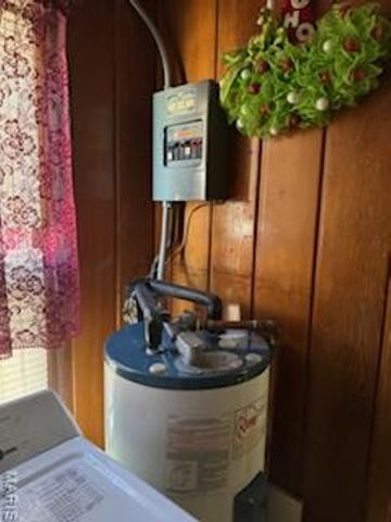 423 Degenhardt Avenue, St Louis, MO 63125