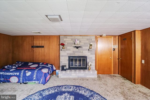 181 S MAIN ST, Mount Wolf, PA 17347