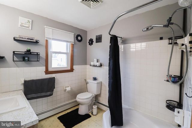 181 S MAIN ST, Mount Wolf, PA 17347