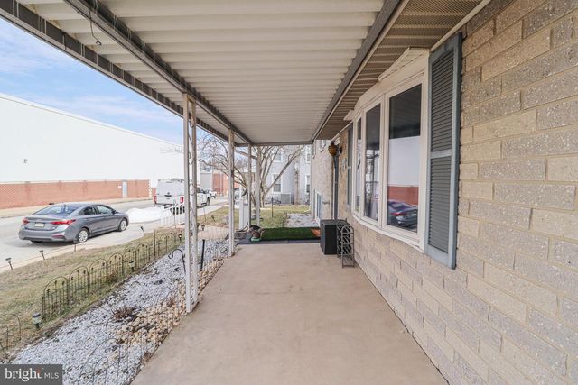 181 S MAIN ST, Mount Wolf, PA 17347