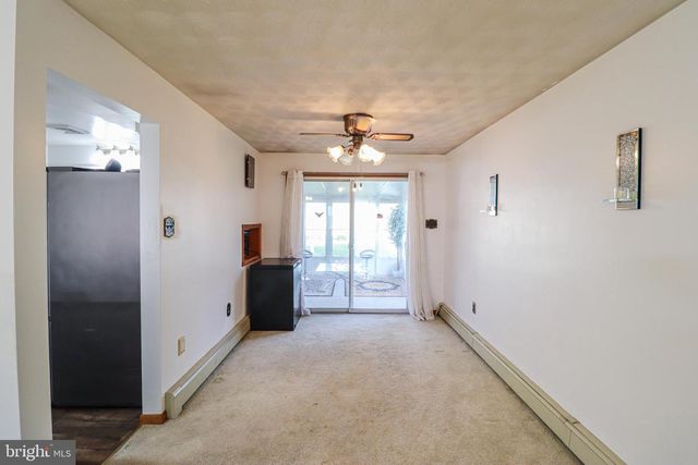 181 S MAIN ST, Mount Wolf, PA 17347