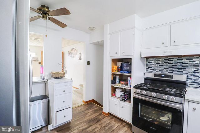 181 S MAIN ST, Mount Wolf, PA 17347