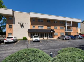 8631 Old Bonhomme Road 3E, St Louis, MO 63132