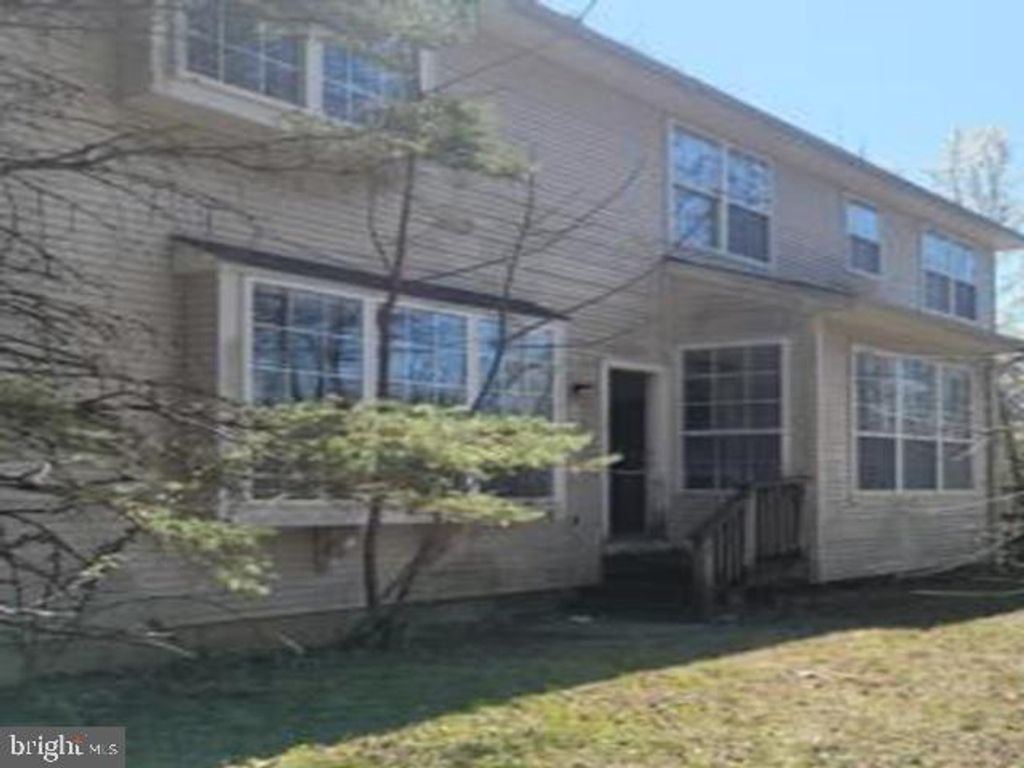 20 CROCUS LN, NEWTOWN, PA 18940 — photo 2