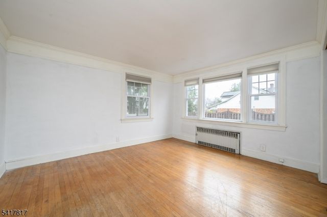 324 N 8Th Ave, Manville Boro, NJ 08835