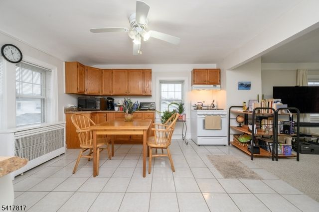 324 N 8Th Ave, Manville Boro, NJ 08835