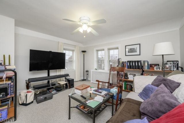 324 N 8Th Ave, Manville Boro, NJ 08835