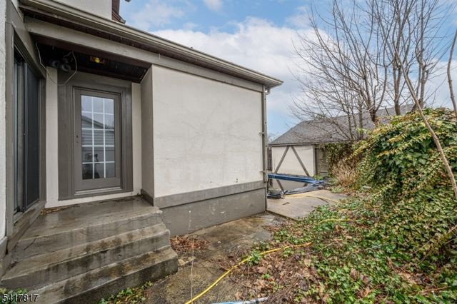 324 N 8Th Ave, Manville Boro, NJ 08835