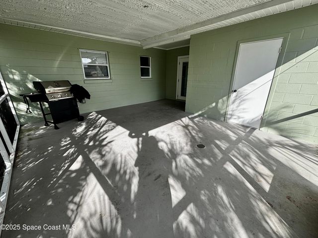 1525 Island Drive, Merritt Island, FL 32952