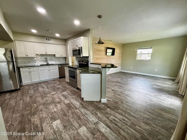 1525 Island Drive, Merritt Island, FL 32952